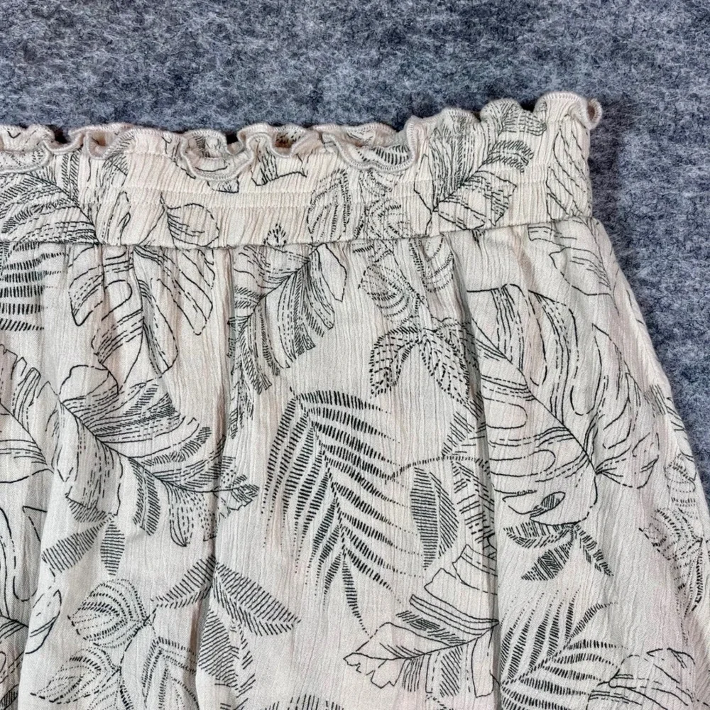 Paper Crane Tiered Mini Skirt Womens‎ M Cream Tropical Ruffle Coastal Beach Boho